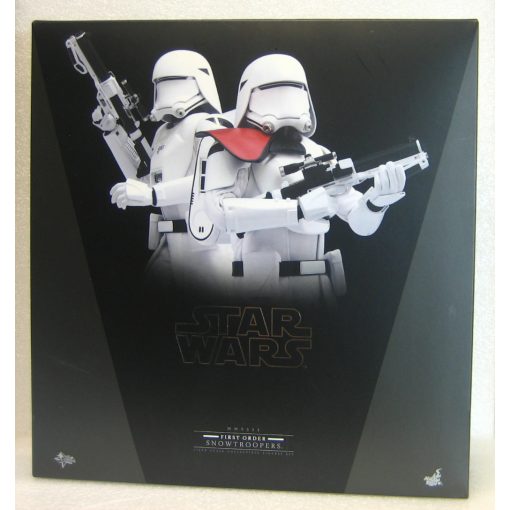 Hot Toys MMS323 Star Wars First Order Snowtroopers 1:6 Scale Figure Set