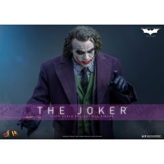   előrendelhető The Dark Knight Hot toys DX  1/6 The Joker 31 cm