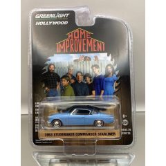 GREENLIGHT 44860D STUDEBAKER COMMANDER STARLINER