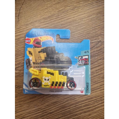 hot wheel  pixel shaker