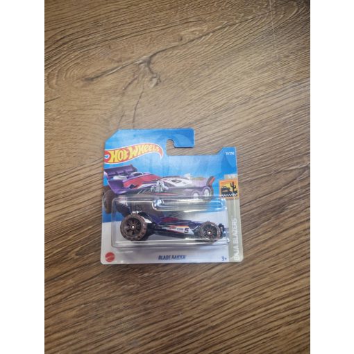 hot wheels blade raider