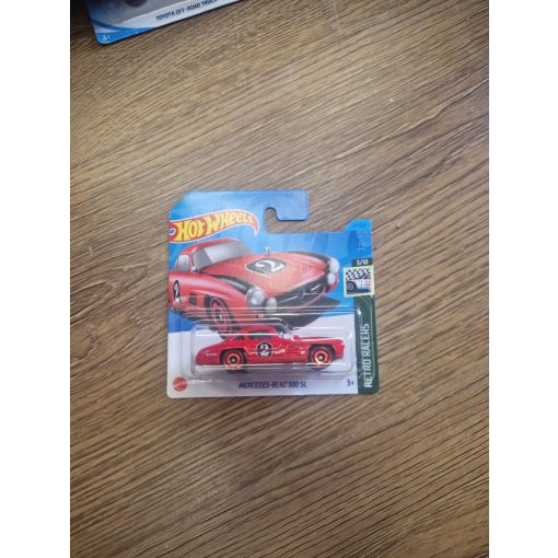 hot wheels mercedes-benz  300 sl