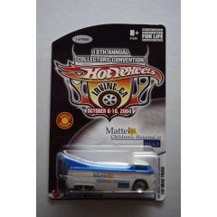   Hot Wheels 18th Collectors Convention 2004 - Pearl White & Blue - VW Drag Truck