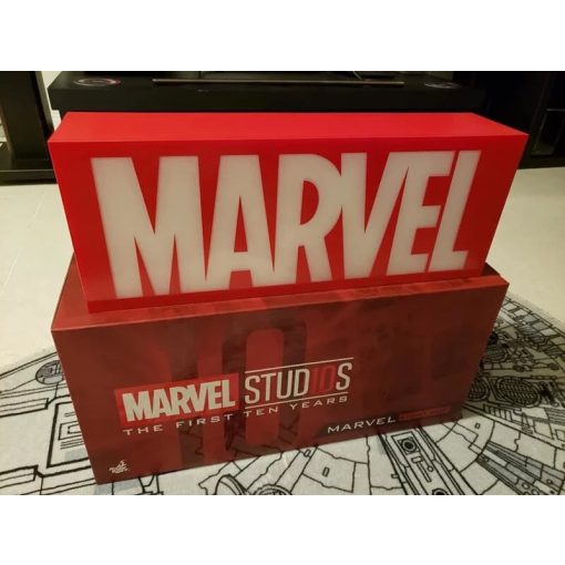 Hot Toys Marvel Studios The First Ten Years Light Box Japan Hot Toys Marvel