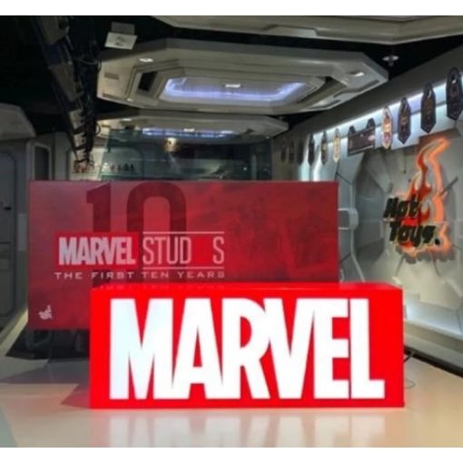 Hot Toys Marvel Studios The First Ten Years Light Box Japan Hot Toys Marvel